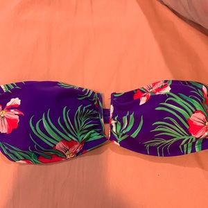 Old navy strapless bathing suit top and bottoms in tropical flower pattern